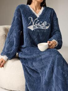 Mulvari 1 件女式 V 领字母刺绣长袖中长连衣裙