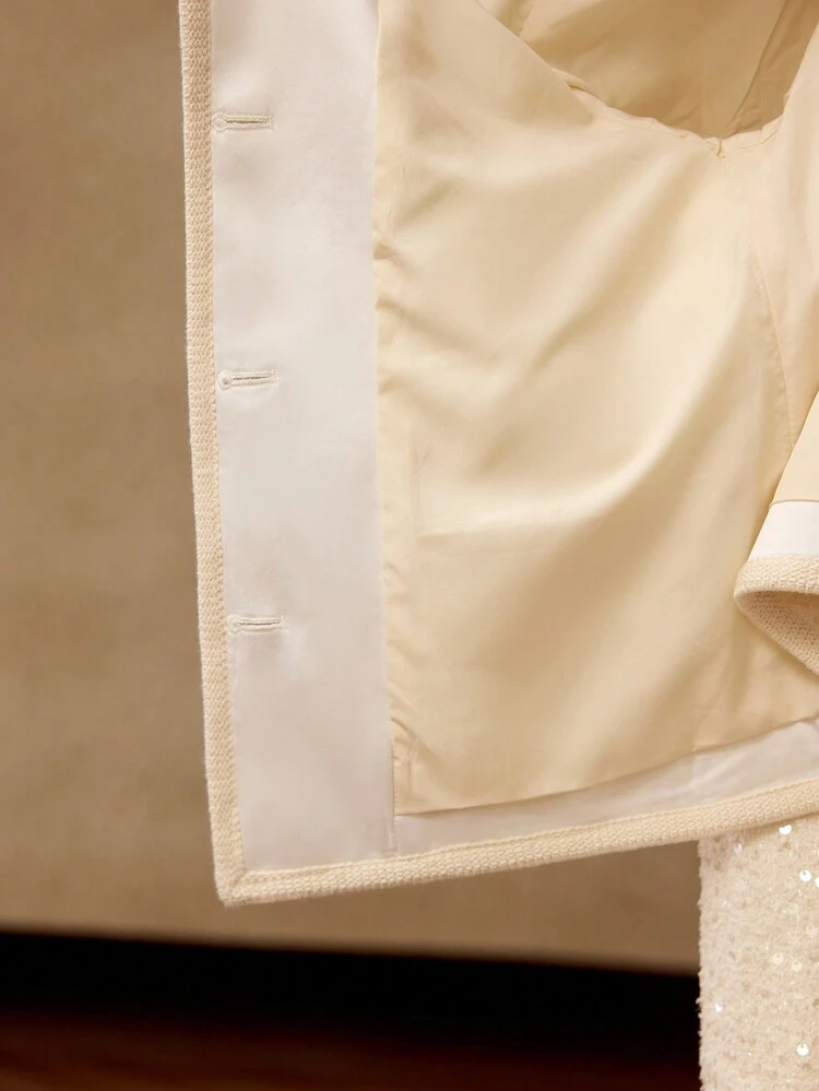 SEQUINS SINGLE BREASTED PLACKET COAT