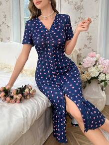 CottageSlumber 1 pieza Camisón corto estilo babydoll de único botonadura con estampado floral diminuto y volante perfecto para el verano y vacaciones