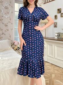 CottageSlumber 1 pieza Camisón corto estilo babydoll de único botonadura con estampado floral diminuto y volante perfecto para el verano y vacaciones