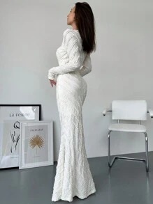 Aloruh Textured Fabric Deep V-Neck Bodycon Fish Tail Dress, Women's Slim Fit Long Sleeve Long Dress