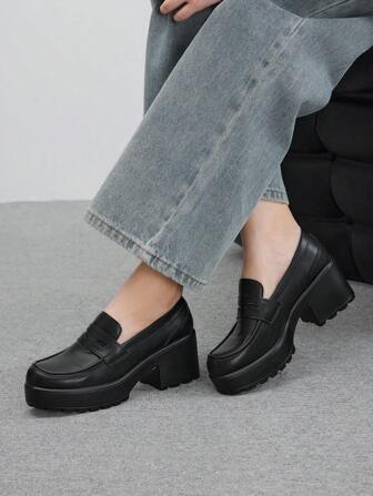 CUCCOO BIZCHIC Fashionabla svarta loafers för kvinnor, avslappnad/pendling/resor nyårshelg