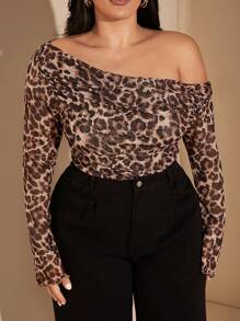 SHEIN BAE Plus Size Autumn And Winter Women's Sexy Leopard Print Asymmetric One-Shoulder Long-Sleeved Bodysuit,Thanksgiving, Christmas, New Year, Outing, Cocktail Dress, Music, Birthday Dress, Party, Off Shoulder, Asymmetric,Birthday, Family Gathering, Fall And Winter,Valentine's Day