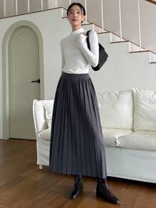 DAZY Women's Loose A-Line Pleated Skirt - Dark Grey - View 7