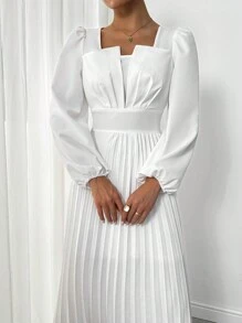 Chiquease 白色法式复古方领连衣裙女秋季新款优雅高档收腰长裙超长款女装 - 白色 - 查看 6