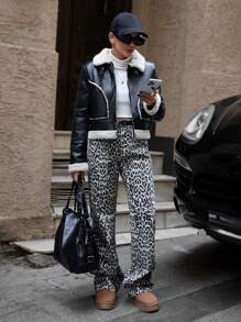 EURMUSE Contrast Fur Collar Teddy Patchwork Zip Up Coat - Black - View 5