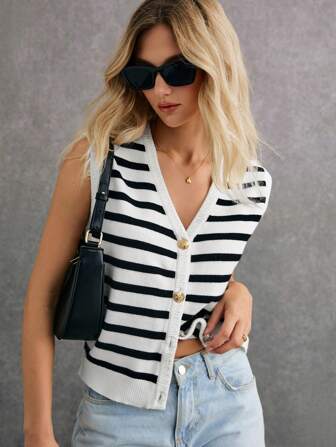 Poéselle 女士休闲条纹无袖开衫毛衣冬季女装女士开衫条纹轻松时尚必备