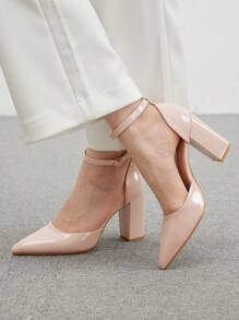 CUCCOO BIZCHIC Talons hauts à bout pointu avec bride à la cheville et talon épais, de couleur abricot. Chaussures à talons de mode pour les trajets, les fêtes et les rendez-vous. Ambiance de Noël, du Nouvel An, de l'automne, de l'hiver et de la Saint-Valentin.