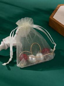 SHEIN 10个米色透明礼品包装袋，多种尺寸，适用于万圣节、婚礼、派对、旅行、生日、周年纪念日。束口欧根纱袋，适用于珠宝、糖果、文具和其他小物件。也适用于装饰、水果包装和防虫储存。适合派对和餐饮场合。圣诞节、情人节等节日送礼佳品。 - 米色 - 查看 10