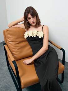 Maija 女士秋冬派对礼服，简约优雅的设计，3D 花卉装饰，细肩带，长款 - 彩色 - 查看 1