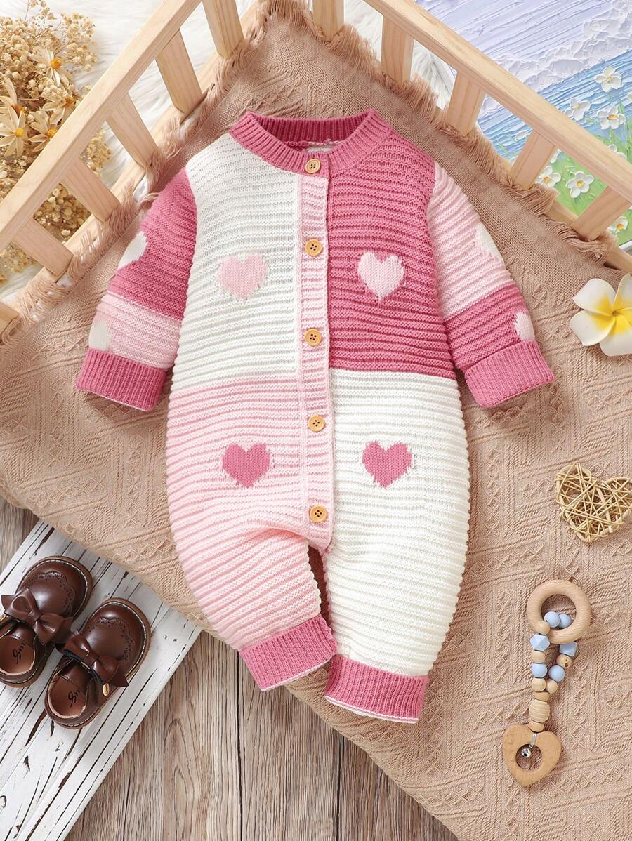 SHEIN 女婴梦幻粉色，饰有甜心点缀，优雅圆领长袖连体衣设计，为宝宝打造休闲风格，柔软温暖，展现可爱魅力 - 粉色 - 查看 1