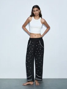 SHEIN Maija Women Plush Deer Velvet Embroidery Pattern Low Waisted Straight Leg Pants With Elastic Waist And Large Pockets, Casual, Autumn/Winter - Black - View 2