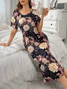 Conjunto de camiseta de manga corta con estampado floral y camisón largo para mujer