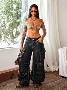 SHEIN ICON Jeans cargo de pierna ancha y multibolsillo de aspecto lavado para mujer