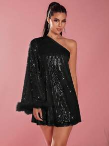 Glamine Vestido corto casual de manga larga con hombros oblicuos y paneles esponjosos para mujer, para fiestas y vacaciones. Atuendo de mujer con lentejuelas