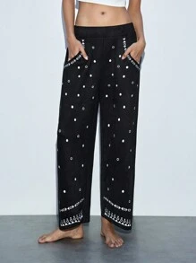 SHEIN Maija Women Plush Deer Velvet Embroidery Pattern Low Waisted Straight Leg Pants With Elastic Waist And Large Pockets, Casual, Autumn/Winter - Black - View 1