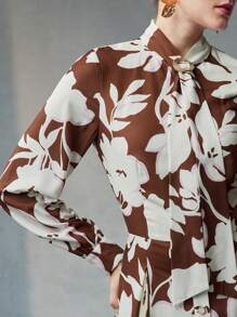 MOTF PREMIUM ALLOVER PRINT BUCKLE TIE NECK LANTERN SLEEVE FOLD PLEATED DRESS