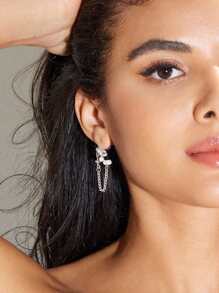 SHEIN Elegant, Stylish, Versatile Design Earrings