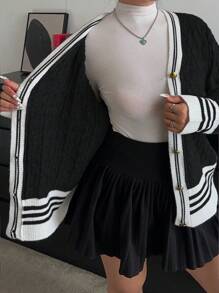 Flirla Áo len cardigan dệt kim cổ chữ V màu tương phản thời trang thu đông cỡ lớn - màu đen - Xem 7