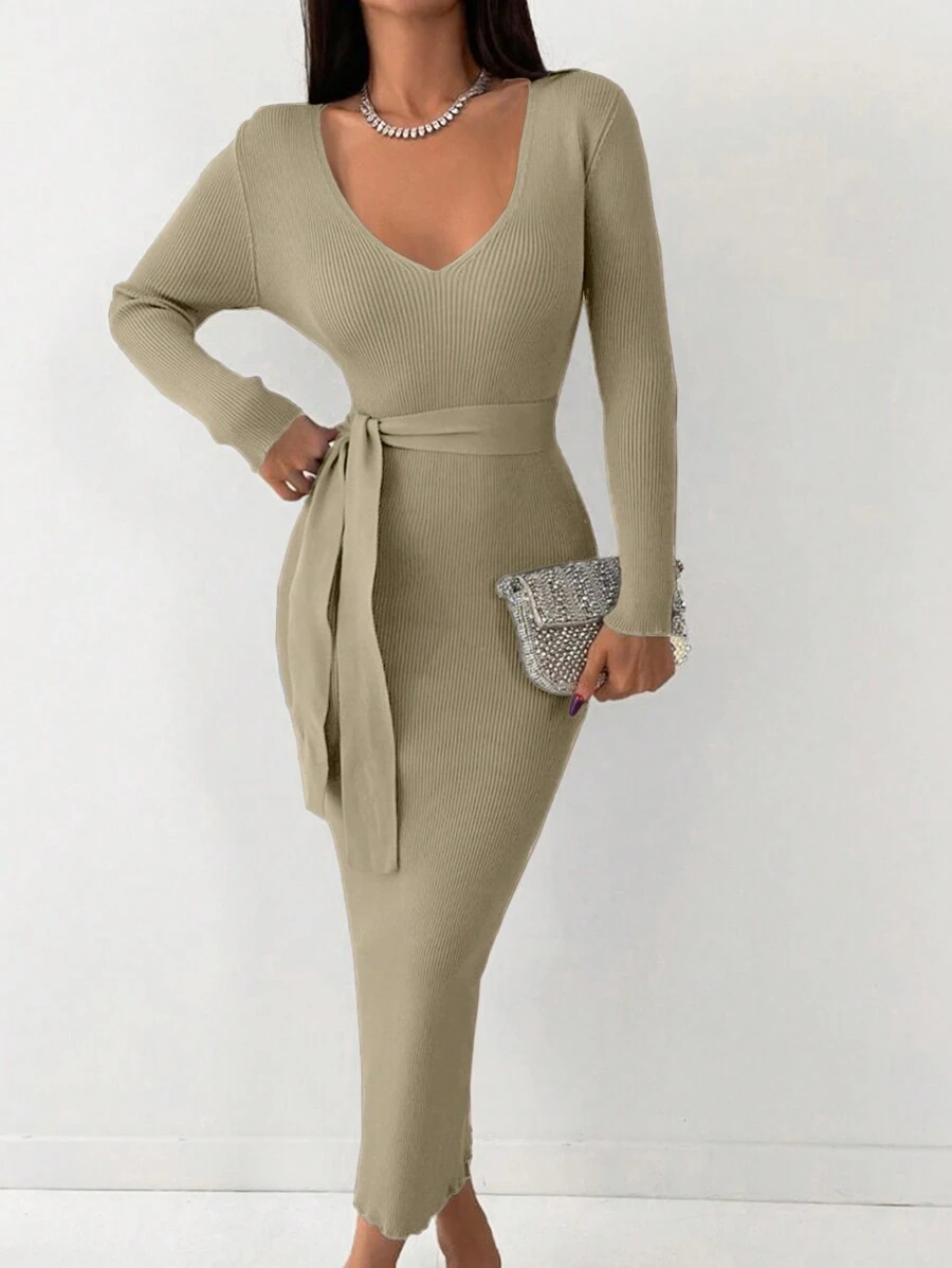 EURMUSE Vestido suéter feminino de cor sólida com decote em V e design torcido, elegante e justo, manga comprida - Caqui - Ver 1