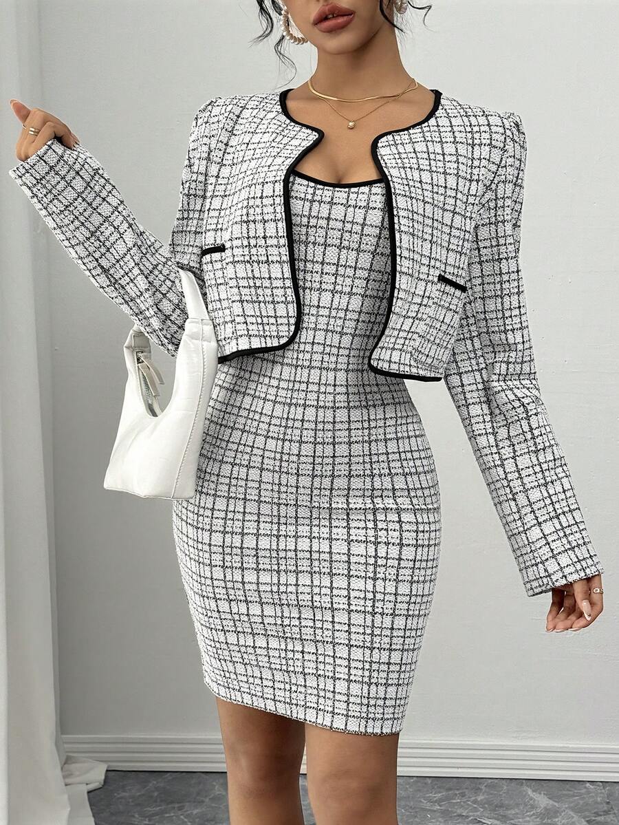 Rafferiza 法式圆领黑白撞色毛圈布短外套 & 无袖后拉链黑色纽扣装饰迷你连衣裙 2 件套，秋冬 - 黑與白 - 查看 1