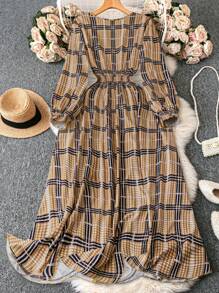 SHEIN Clasi Vestido casual de manga larga con nudo delantero y estampado a cuadros talla grande