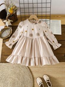 SHEIN 1 件女童可爱印花弹力长袖连衣裙 - 杏色 - 查看 1