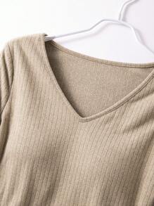 SHEIN BASICS 休闲纯色 V 领长袖加垫修身女式 T 恤 - 卡其色 - 查看 6