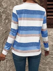 EMERY ROSE 女式休闲 V 领纽扣装饰彩色条纹长袖 T 恤图案 T 恤女式上衣，适合春季服装 - 藍白色 - 查看 2