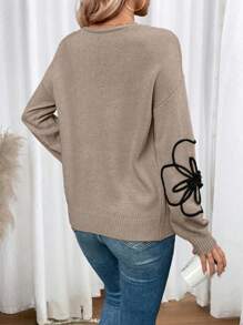 SHEIN LUNE Áo len nữ tay dài cổ chữ V thêu hoa, kiểu dáng thường ngày, thích hợp mặc mùa thu đông. - Cà phê nâu - Xem 2