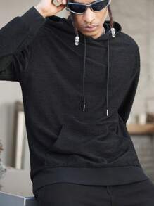 Manfinity Roghcode Young Men's Street-Style Black Distressed Frayed Texture INS Rock Hooded Hoodie ,Rapper Hoodie - Black - View 4