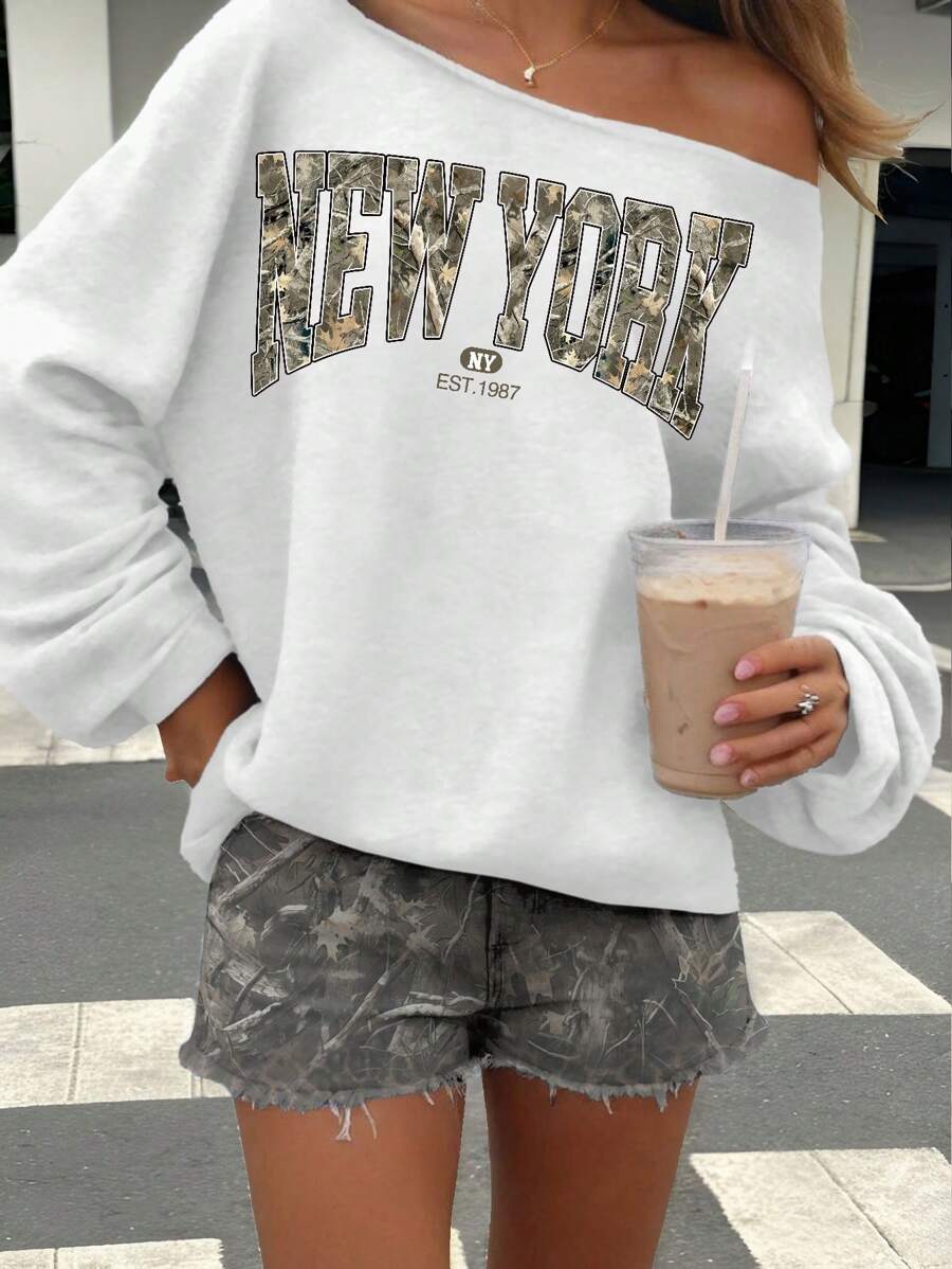 SHEIN EZwear 复古纽约街头秋季枯枝迷彩图案露肩宽松长袖女式运动衫 - 白色 - 查看 1