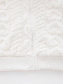 WESTFADE Young Tween Girls Christmas Street Style Short Fuzzy Colorblock Letter Print Jacket, Perfect For Daily Wear,School,White Jacket,In Spring And Fall And Winter