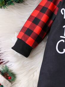Newborn Baby Boy Christmas Slogan Graphic Contrast Trim Jumpsuit & Hat(3-24M)