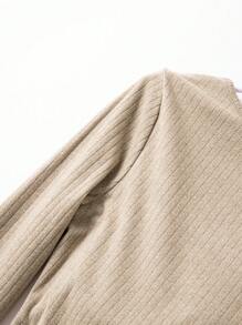 SHEIN BASICS 休闲纯色 V 领长袖加垫修身女式 T 恤 - 卡其色 - 查看 4