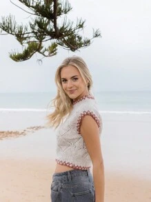 Aralina Áo len crop cổ tròn phối chỉ tương phản phong cách Western Luxe Pointelle - Màu be - Xem 5