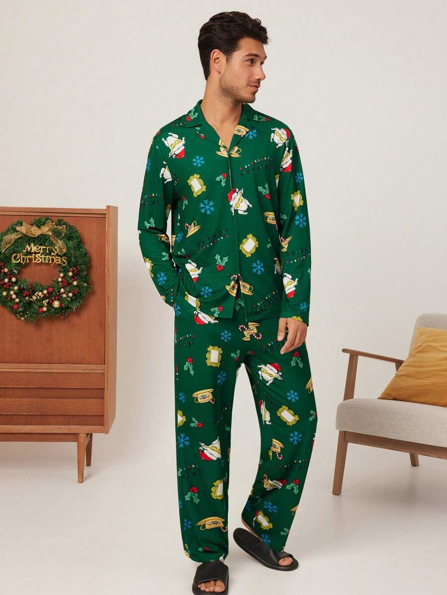 FRIENDS X SHEIN Ensemble de pyjama imprimé intégral pour hommes, chemise et pantalon, pour Noël - Vert - Voir 1