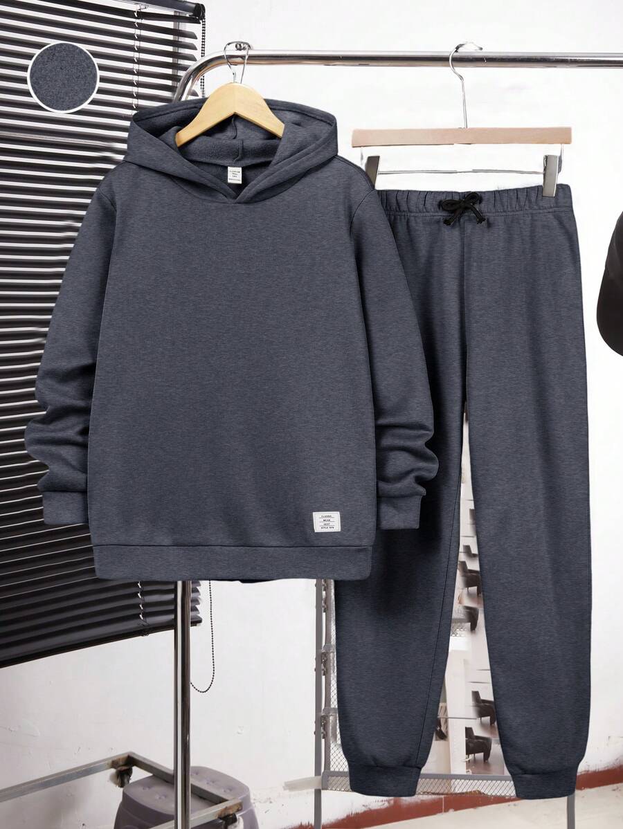 SHEIN Leap Crew 2 件青少年男孩休闲多穿舒适连帽纯色上衣和裤子套装，适合派对、学校、郊游，羊毛衬里，加厚，适合秋冬季 - 深灰色 - 查看 1