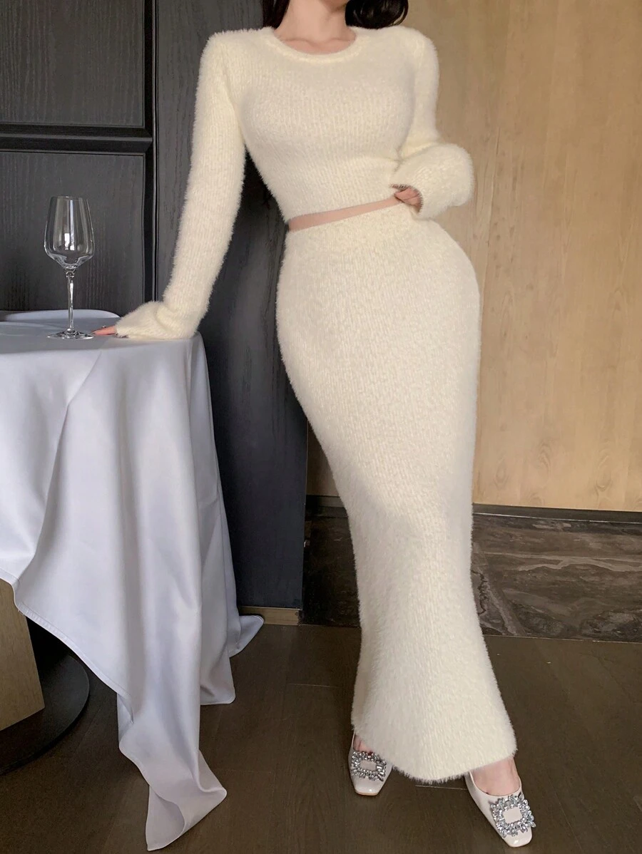 DAZY 2pcs Women Elegant Minimalist Solid Color Bodycon Long Sleeve Sweater And Skirt Suit Set, Autumn/Winter,Fall Women Clothes - White - View 1