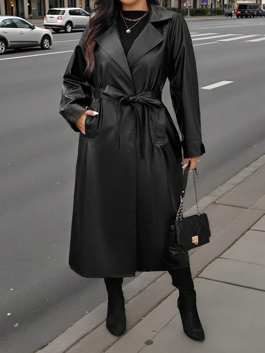 SHEIN Privé 大码女式冬季时尚防风保暖仿皮翻领风衣，腰部收紧 - 黑色 - 查看 1