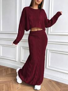 Chiquease Setelan Sweater Rajut Tebal Leher Bulat Ukuran Besar + Rok Maxi Model A-Line untuk Musim Gugur dan Musim Dingin untuk Wanita - Burgundy - View 4