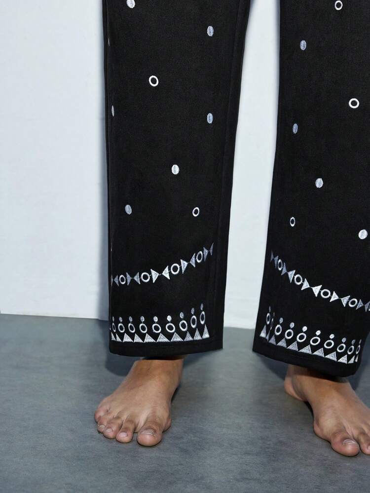 SHEIN Maija 여성 플러시 사슴 벨벳 자수 패턴 저웨스트 스트레이트 다리 바지, 탄력 허리와 큰 포켓, 캐주얼, 가을/겨울