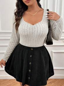 SHEIN Frenchy 2 件大码水钻装饰 V 领长袖上衣和裙子套装，休闲装 - 彩色 - 查看 6