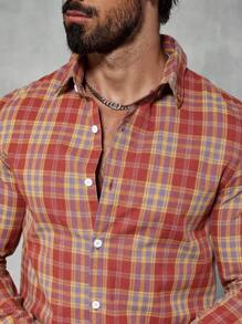 Manfinity Homme 男士纯色长袖衬衫，圣诞节 - 彩色 - 查看 6