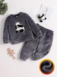 SHEIN 婴儿/幼儿男孩 2 件毛绒熊猫刺绣长袖衬衫和裤子睡衣套装，适合日常家居穿着，秋冬季 - 灰色 - 查看 1