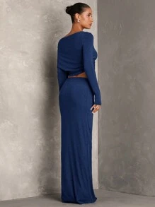 SHEIN BAE 女士灰色纯色优雅不对称领口褶皱针织上衣和低腰扭结裙套装，舒适时尚，适合约会之夜