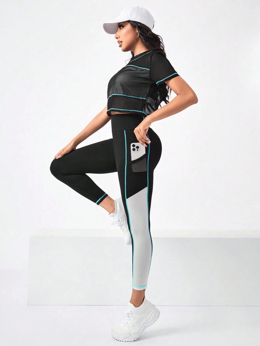 SHEIN Running Ensemble de survêtement décontracté, tenue de sport pour femmes avec Top à manches courtes col rond simple et pantalon - Multicolore - Voir 1