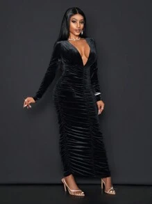 Slaydiva Elegant Party Green Deep V-Neck Ruched Long Sleeve Velvet Bodycon Dress - Black - View 4