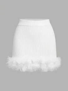 SHEIN EZwear 女士秋冬圣诞两件套女士白色针织毛皮拼布休闲优雅修身毛衣和迷你裙套装 - 白色 - 查看 5