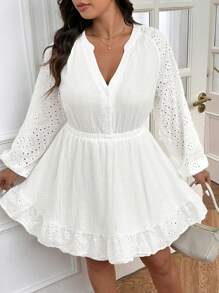 SHEIN Frenchy Casual Simple Embroidered V-Neck Cinched Waist A-Line White Plus Size Cotton Dress, Suitable For Leisure And Home Wear, Autumn - White - View 5